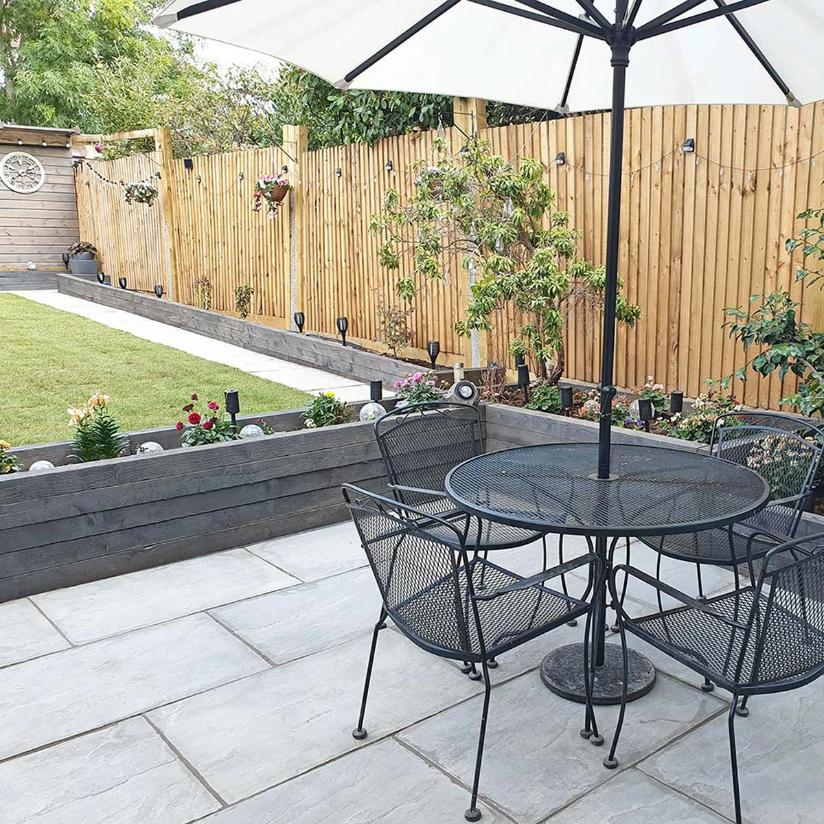 Kandla Grey Indian Sandstone Paving Slabs - Tumbled - 600x600 - 22mm